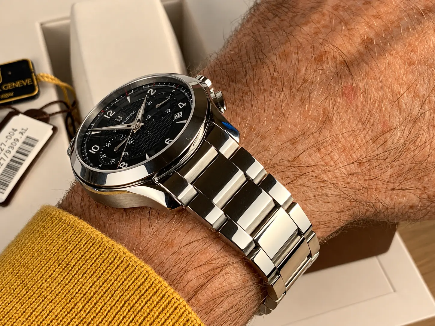 Angled wrist view