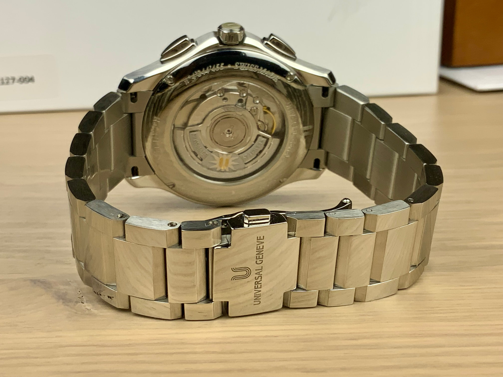 Calibre 71.5 through the sapphire display back